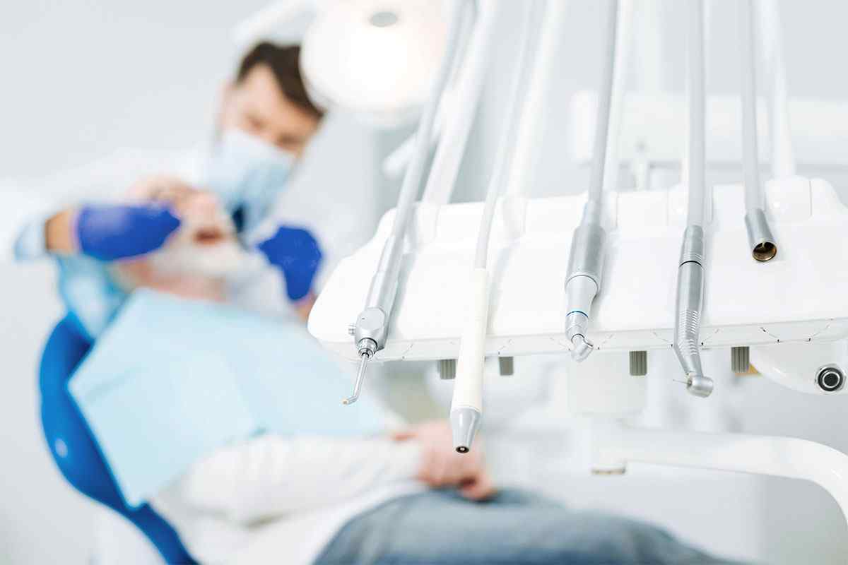 стоматология Смайлинг услуга терапия