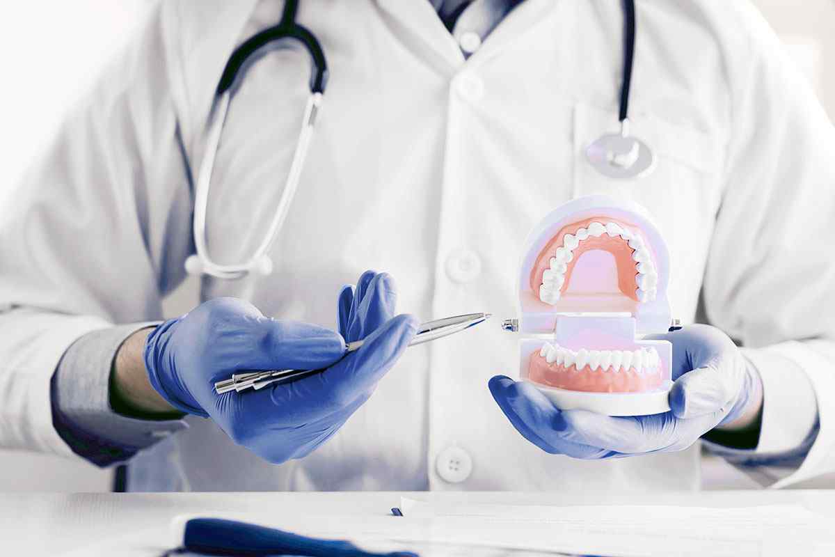 стоматология Смайлинг услуга протезирование